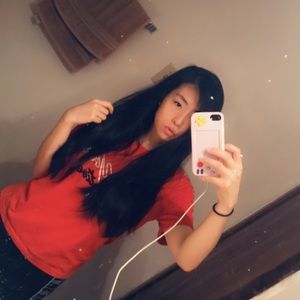 Meet your Posher, Yue